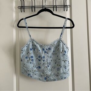 American Eagle blue floral embroidered cropped tank top
